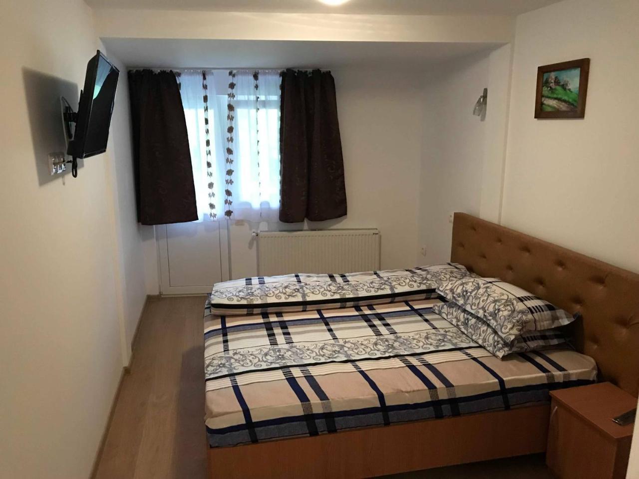 Pensiunea Colt De Rai Săcel Buitenkant foto